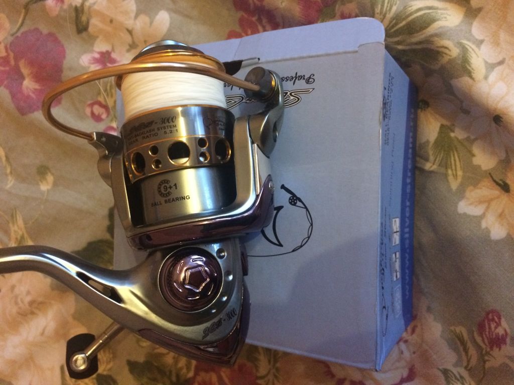 Silver stream. Катушка рыболовная Daiwa Silver Stream 1500. Катушка Silver Stream Anakonda an 1500. Тверь катушка Silver Stream puls 3000. Катушка мультипликаторная серебряный ручей Silver Creek mult SCM-100.